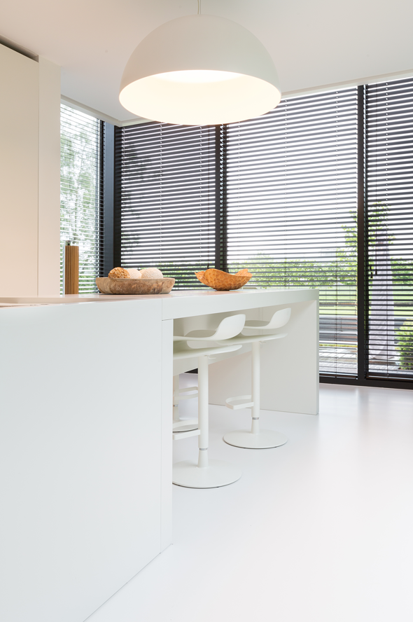 Houten Jaloezieën op Maat – Luxe Raamdecoratie in Alle Kleuren | Direct van de Fabriek | DER Wonen