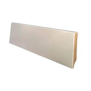 INTR. Hoekplint RAL9010 Voorgelakt 70x15mm 244cm